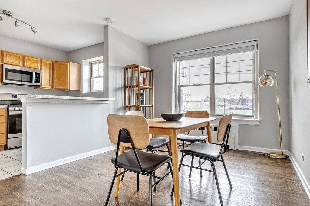 Foto 11 von 18: Serene Evanston 1Br w/ Dishwasher, walk to Northwestern, by Blueground