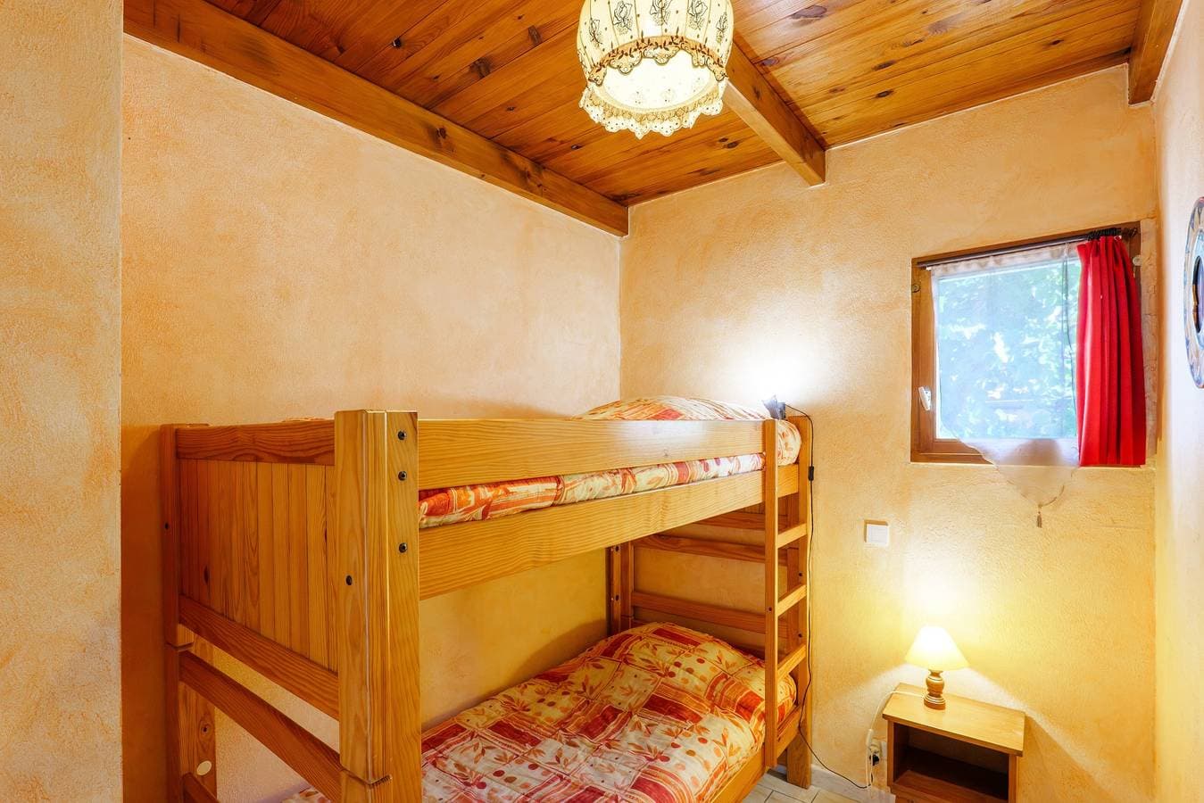 Foto 11 von 35: Ferienhaus „Le Chêne - La Fontinelle“ mit Bergblick