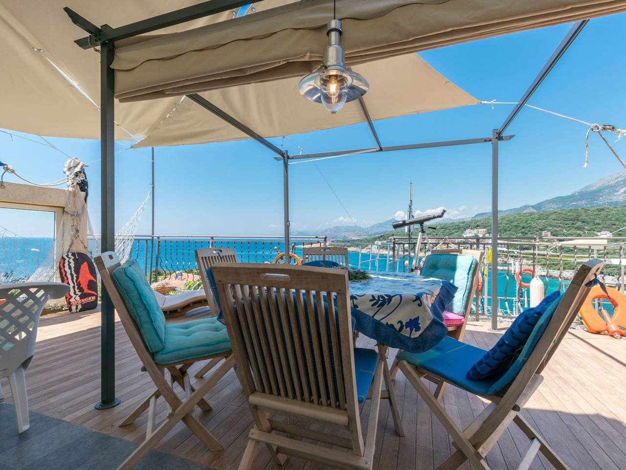 Gemütliche Wohnung mit Meerblick vom Balkon aus 1