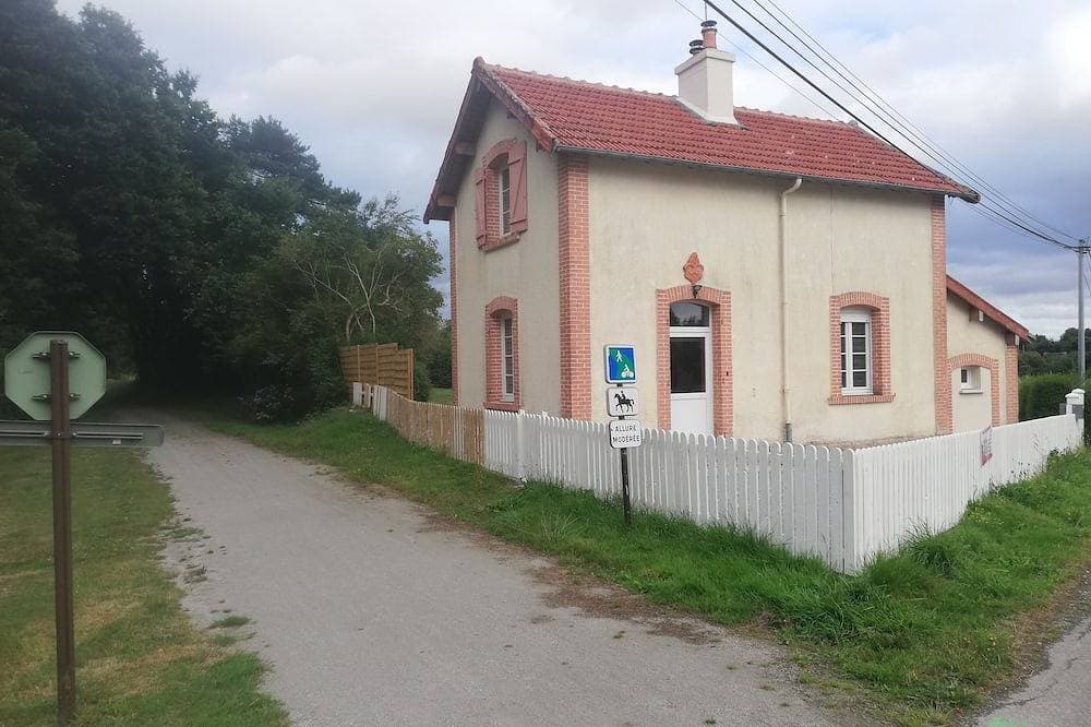 Foto 12 von 23: Gites Garde De Barriere (House)