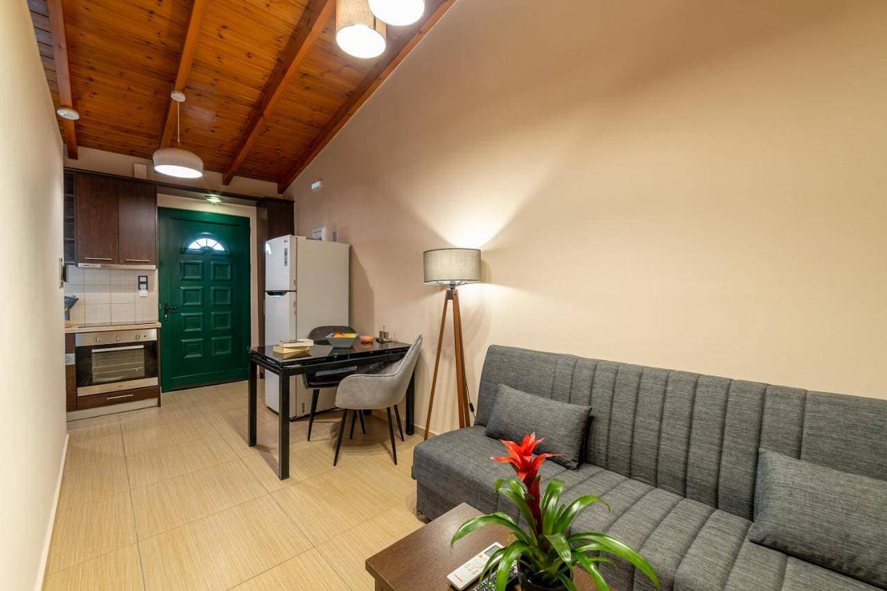 Filotimo RoofGarden Green Apt 1