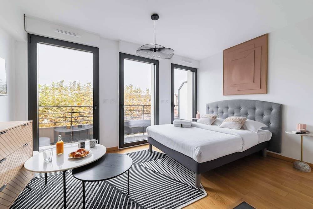 Studio lumineux avec terrasse Courbevoie - 2P 1