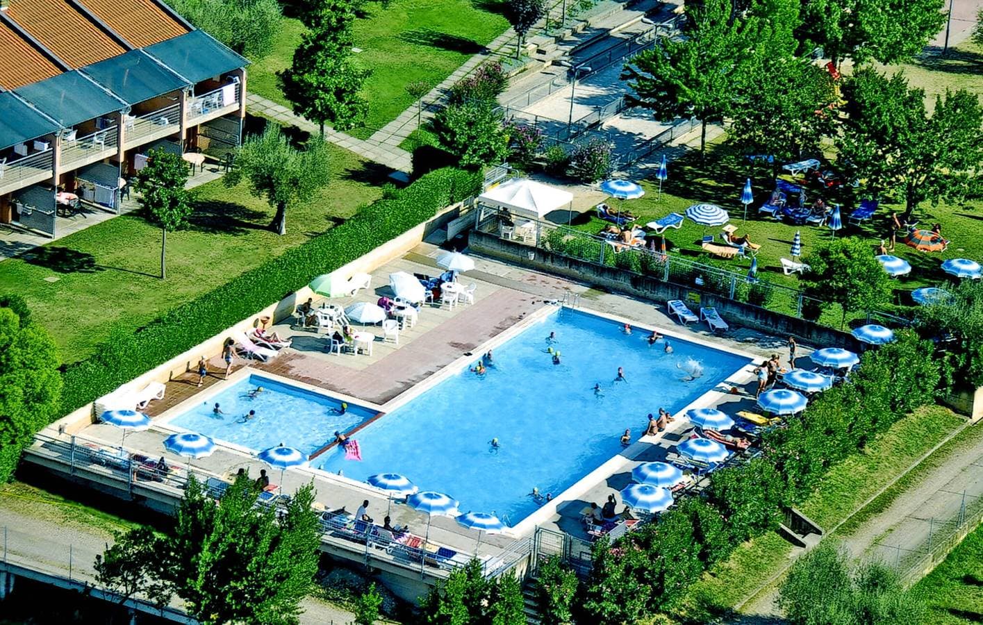 Foto 4 von 36: Moderne Wohnung mit Pool und Garten, Magione 2km