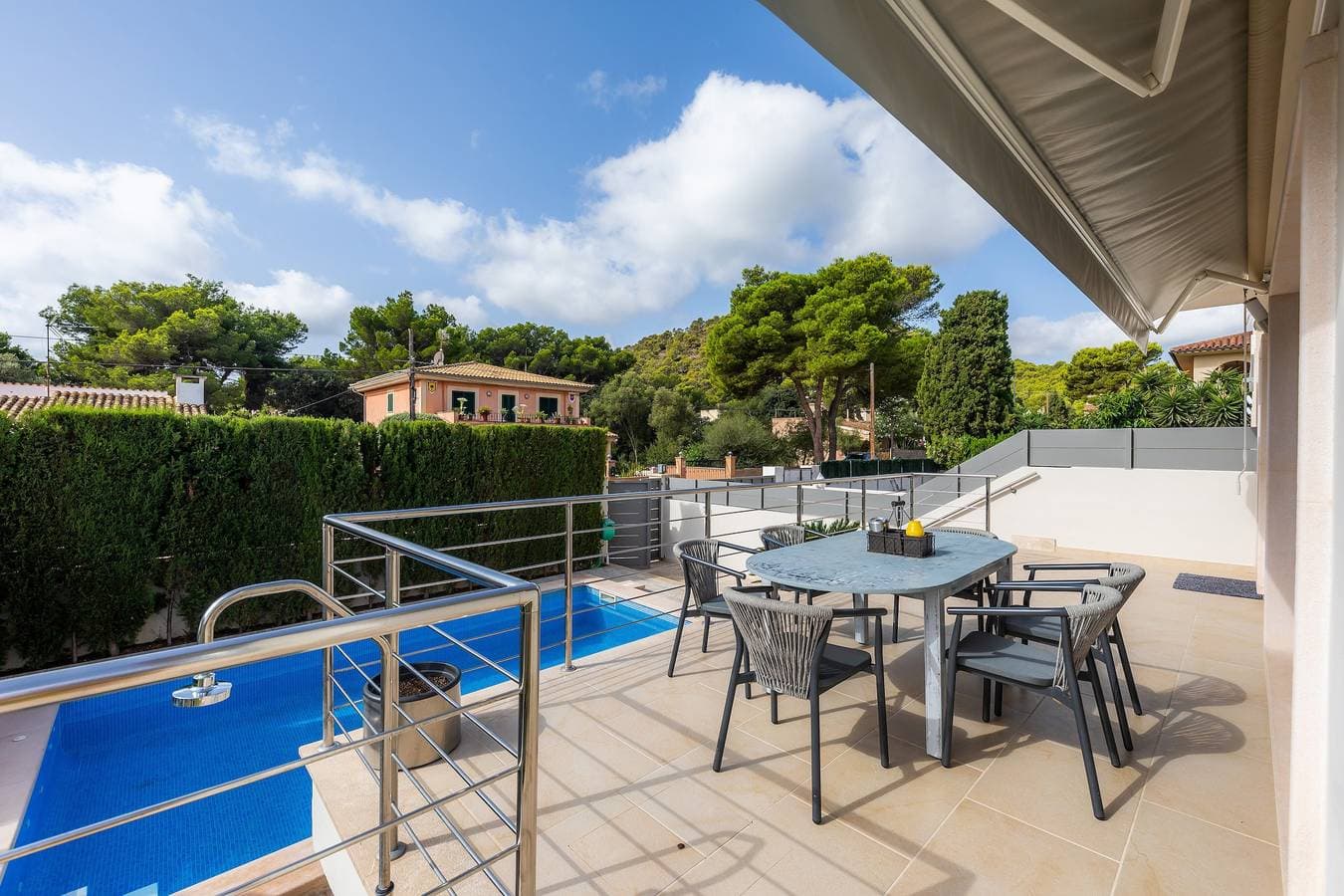 Foto 3 von 29: Villa Casa Bon Sol mit Pool, gemeinsamer Terrasse und WLAN