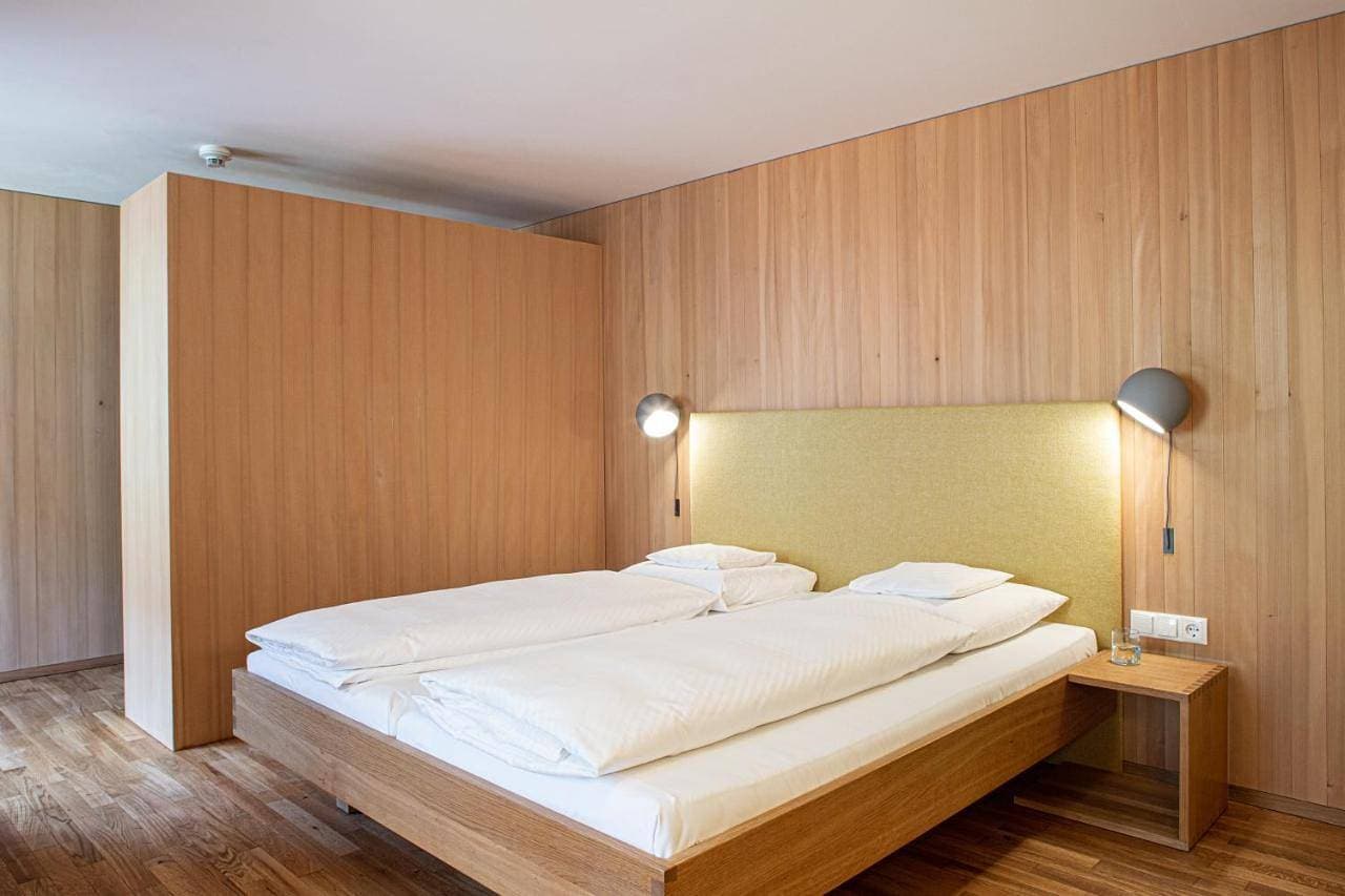 Foto 9 von 13: Double Room with Balcony