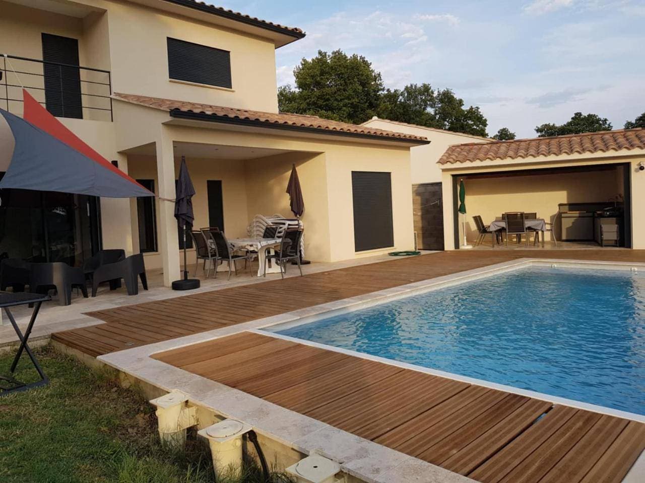 Foto 11 von 41: Villa with Private Pool
