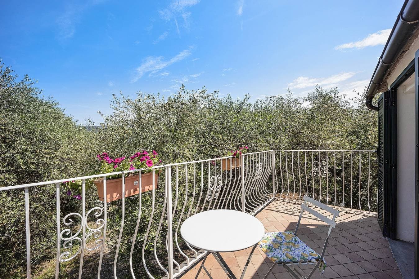 Foto 7 von 24: Ferienhaus 'Paola E Del Poeta' mit Gemeinschaftspool, privatem Garten und WLAN