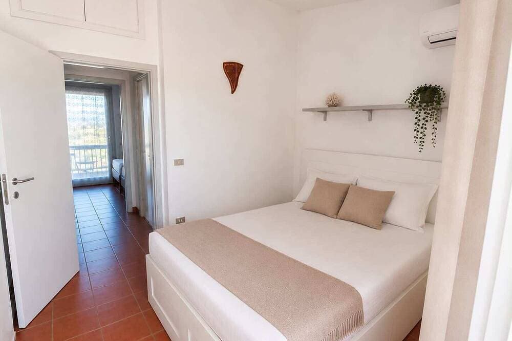 Foto 2 von 24: Beautiful apartment with sea views