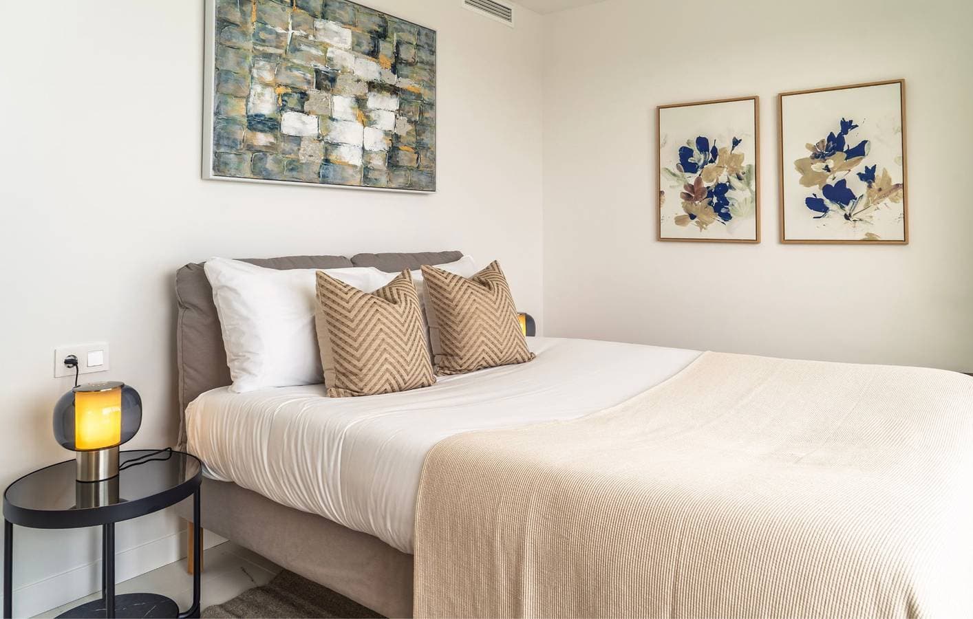 Foto 10 von 32: Ferienwohnung für 4 Personen mit Meerblick