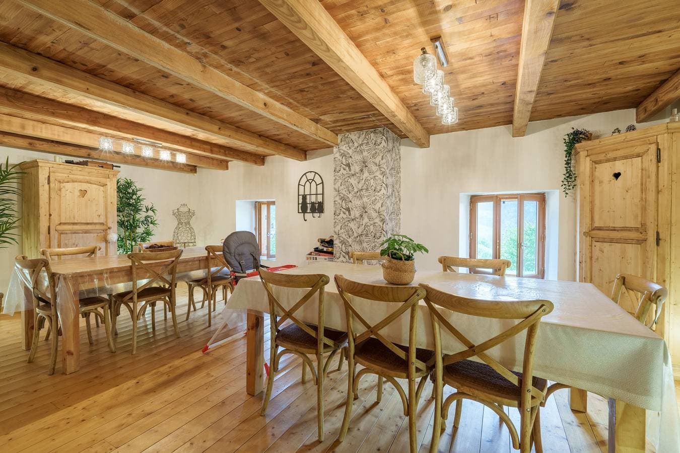 Foto 3 von 22: Ferienhaus für 11 Personen mit Garten