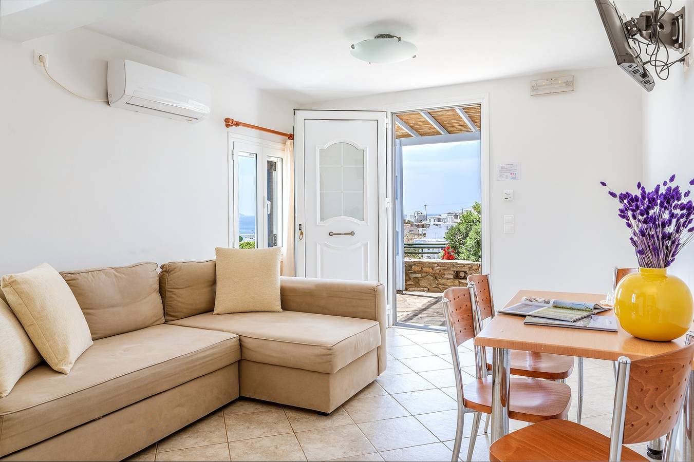 Foto 6 von 24: Ferienhaus 'Anemologio 302 Tinos' mit Meerblick, WLAN und Klimaanlage