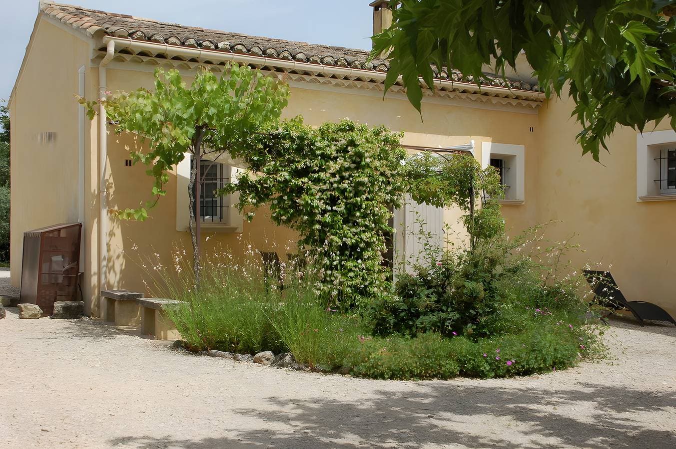 Foto 9 von 15: Villa '3 Pers. Parc Du Luberon' mit privater Terrasse, WLAN und Klimaanlage
