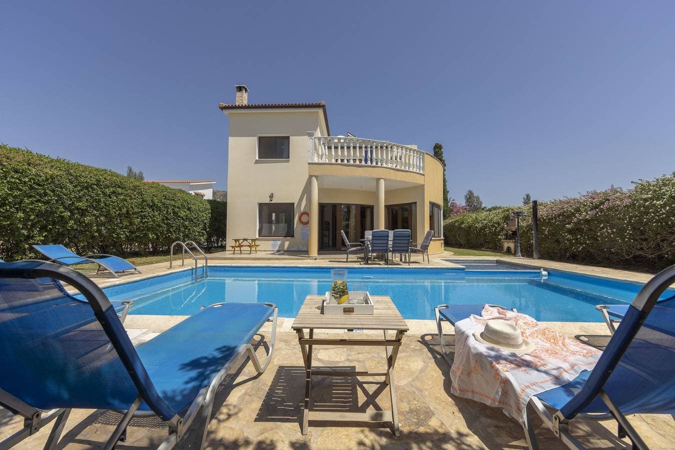 Villa Tsikkos Tria 1