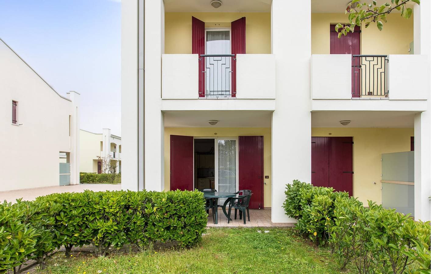Gemütliches Apartment mit Pool und Terrasse, nahe Strand und Restaurants 1