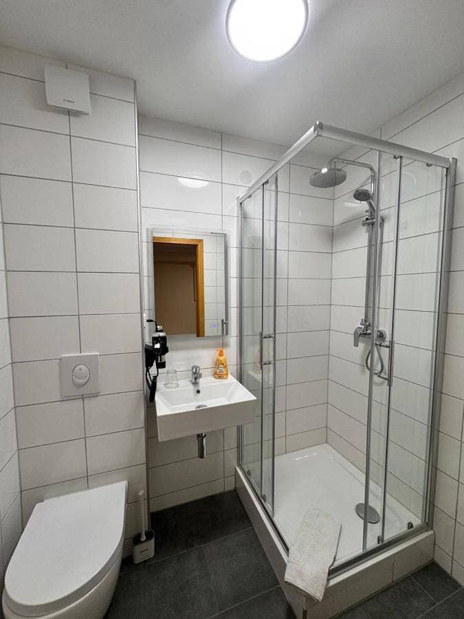 Foto 5 von 12: Budget Double Room