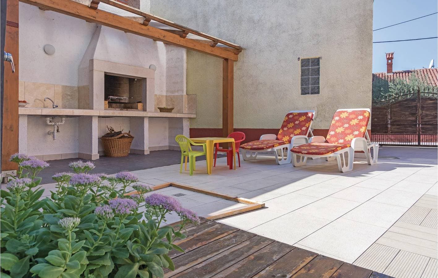Foto 4 von 36: Gemütliche 2-Zimmer-Wohnung mit Pool und Terrasse, 800 m vom Strand Pomer entfernt