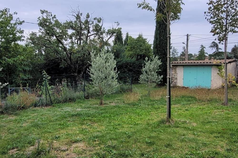Foto 5 von 8: Quiet, detached house close to shops and hiking trails.