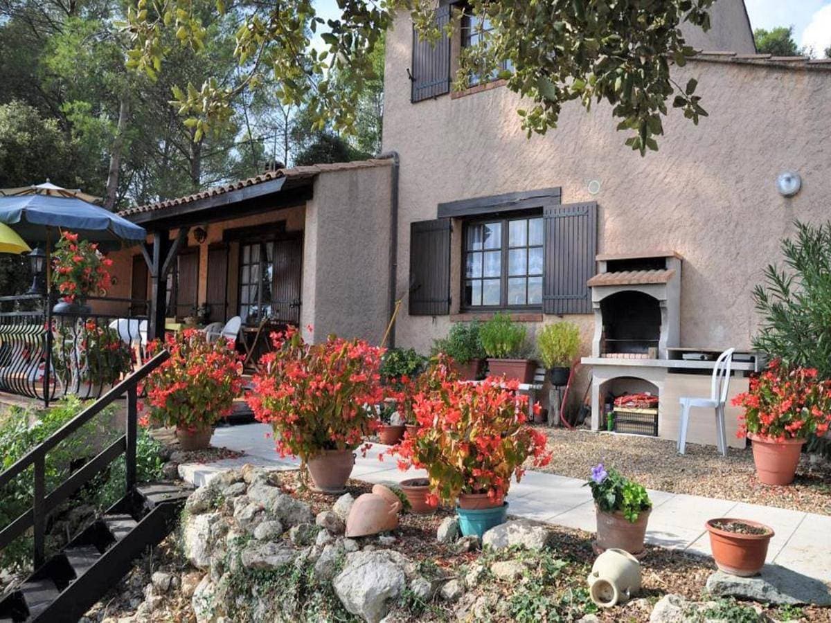 Foto 5 von 42: Three-Bedroom Holiday Home