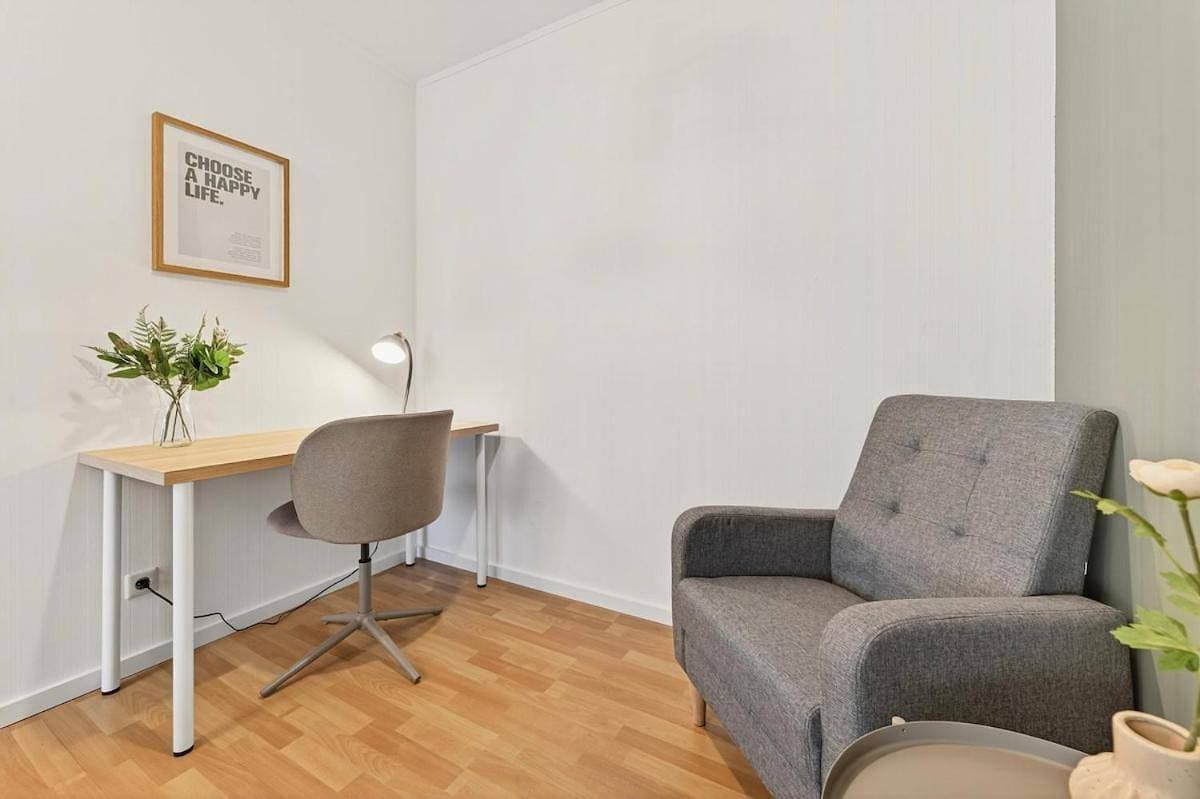 Foto 4 von 41: Two-Bedroom Apartment