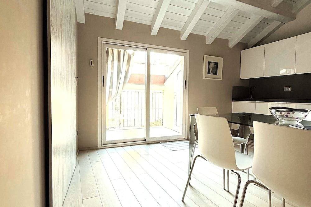 Budello di Alassio, spacious apartment 30 meters from the beach, garage included 1