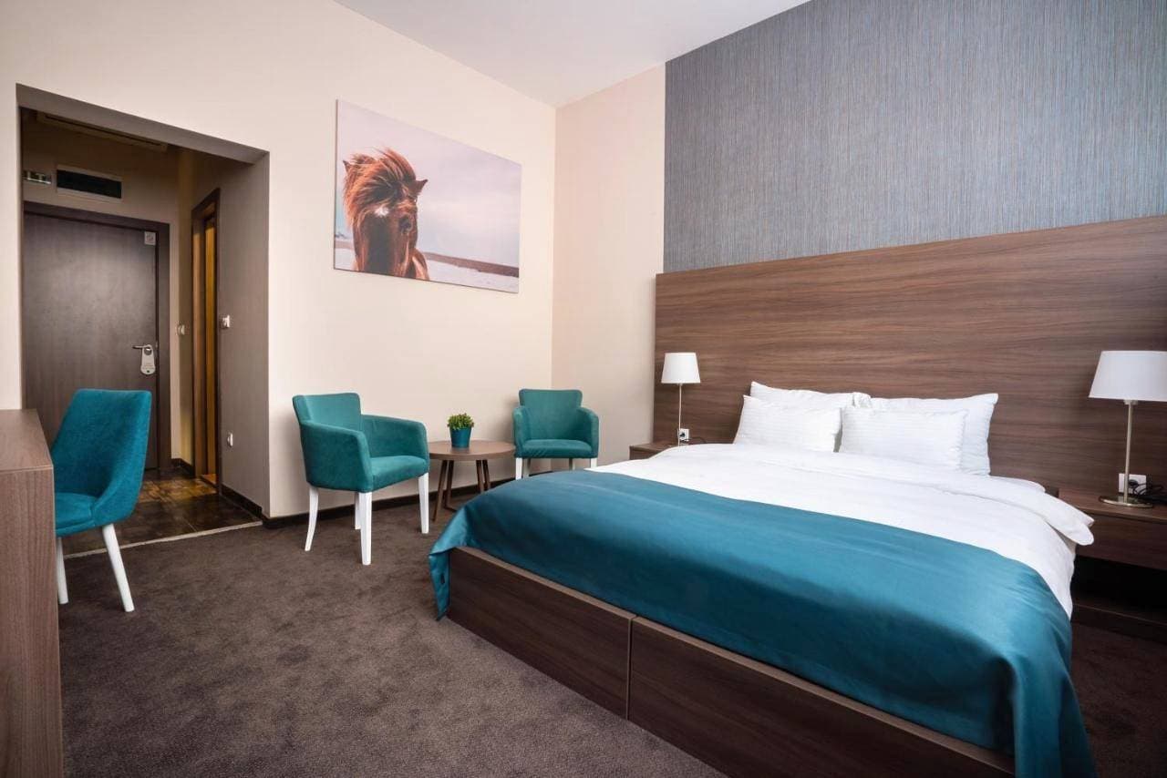 Foto 4 von 21: Double or Twin Room