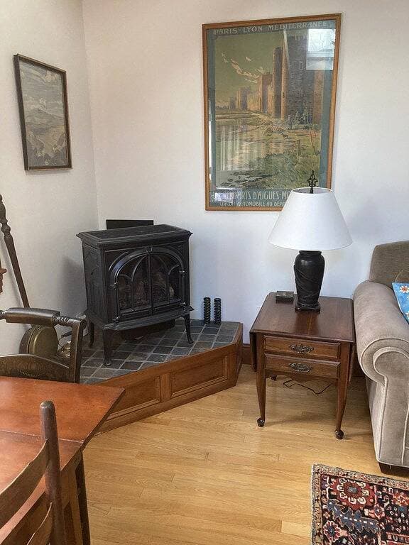 Foto 2 von 37: Lovely tranquil in-town cottage