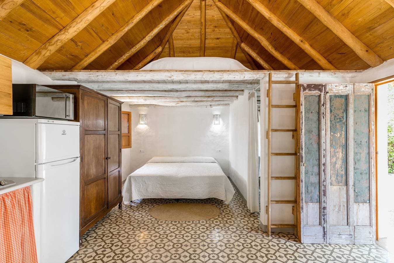 Foto 10 von 26: Studio „Casita Estudio El Castaño“ mit privatem Pool, Terrasse und WLAN