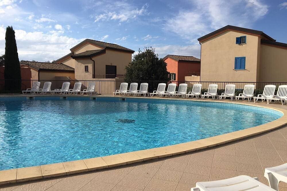 Corse-les Terrasses de Lozari (T3) in der Nähe von Ile-Rousse 6 Personen 1