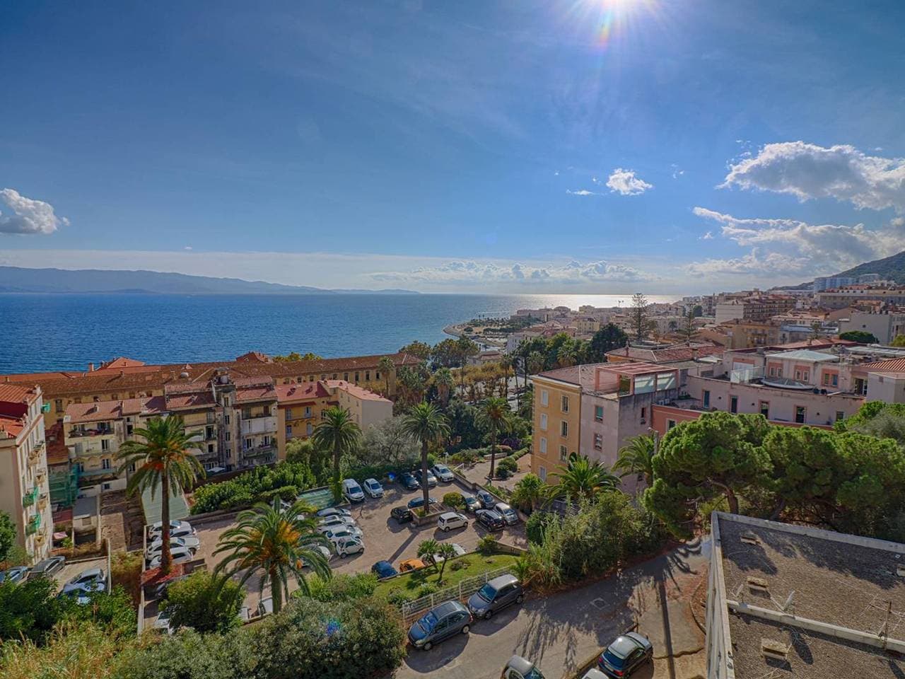 Foto 2 von 19: Ajaccio: 2-Zimmer-Wohnung, 4 Pers, Parkplatz, Meerblick