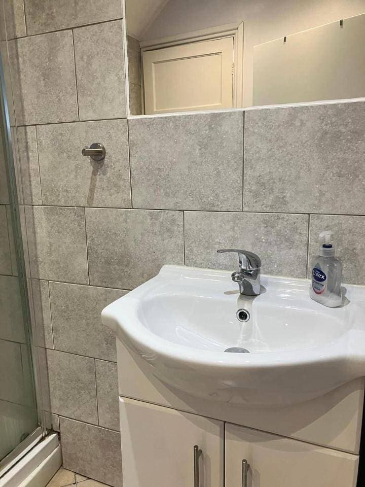 Foto 8 von 12: Deluxe Double Room with Shower