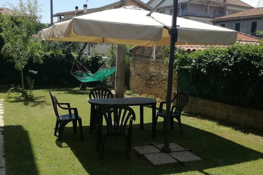 Villa mit Pescara zentralen Garten 1