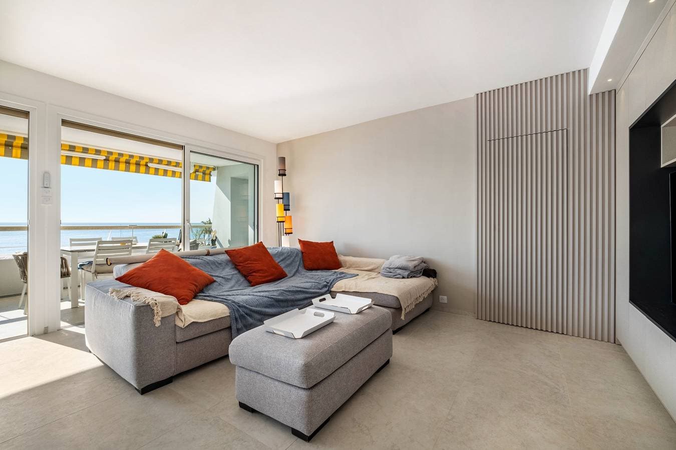 Foto 2 von 25: Apartment 'Grand Luxe Vue Mer Exclusif' mit Meerblick, WLAN und Klimaanlage