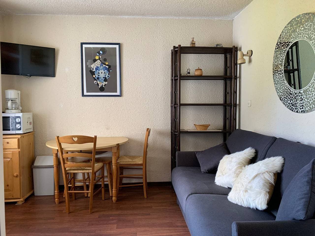 Foto 7 von 10: Gemütliches Studio für 4, Balkon, Privatparkplatz