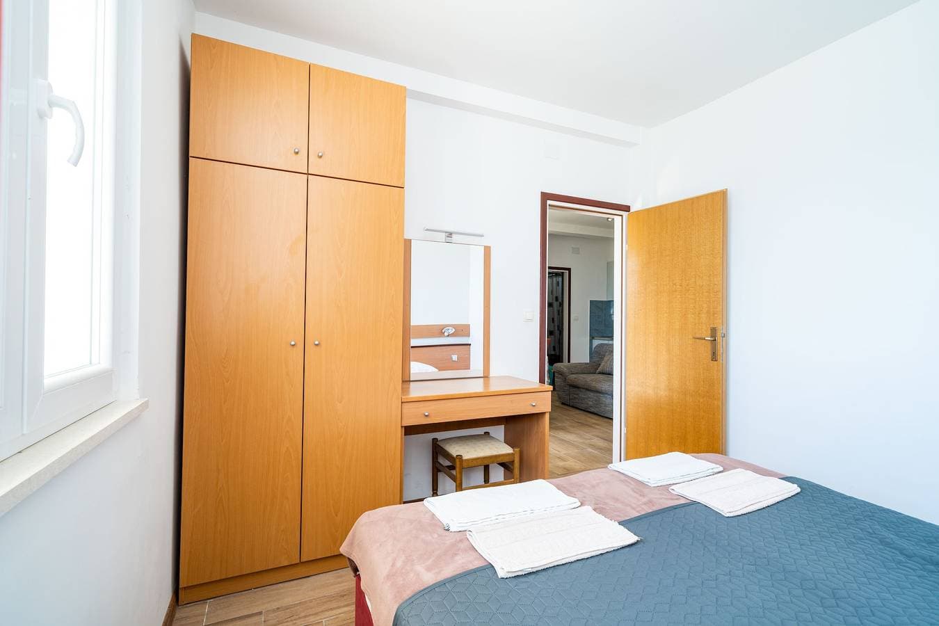 Foto 8 von 35: Ferienwohnung für 6 Personen mit Garten