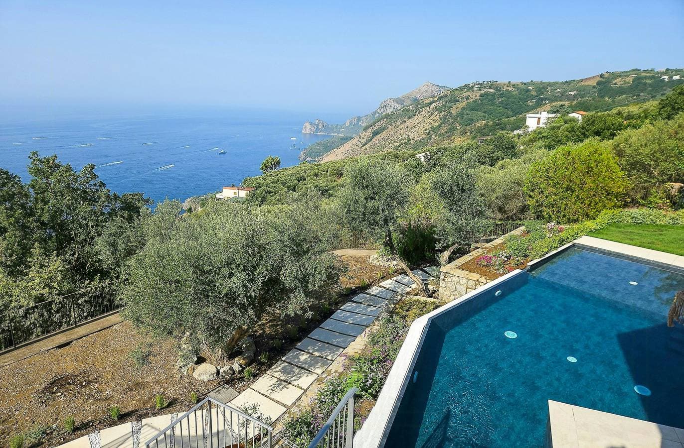 Foto 2 von 63: Villa am Monte San Costanzo mit Pool