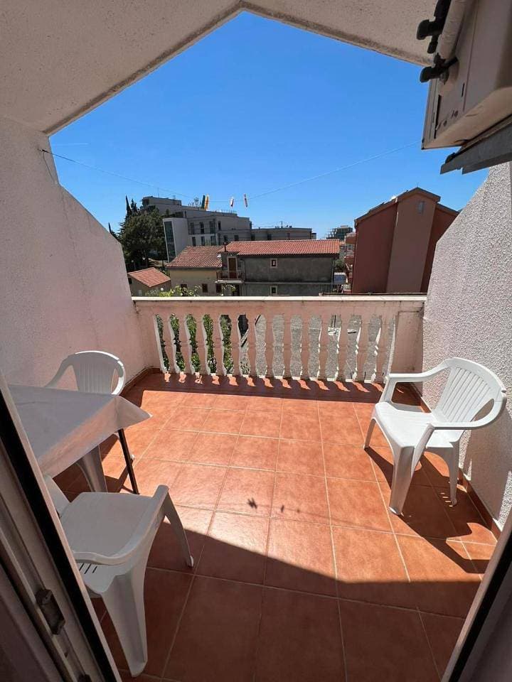 Foto 8 von 14: Triple Room with Terrace
