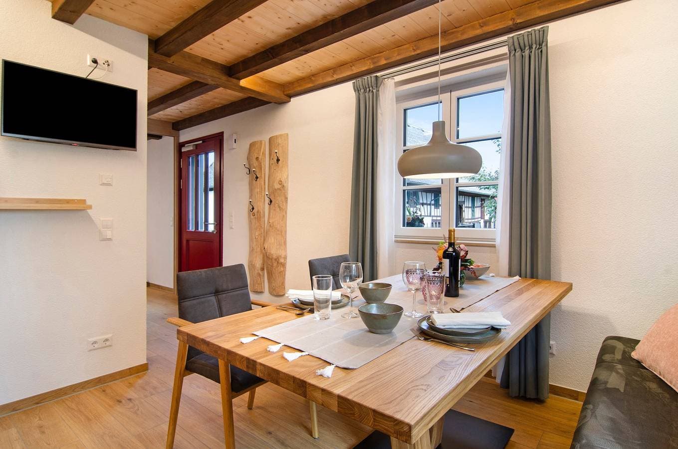 Foto 2 von 28: LandluftFerien - Wohnung „Morgentau“ mit Privatterrasse und WLAN inkl. Echt Bodensee Card
