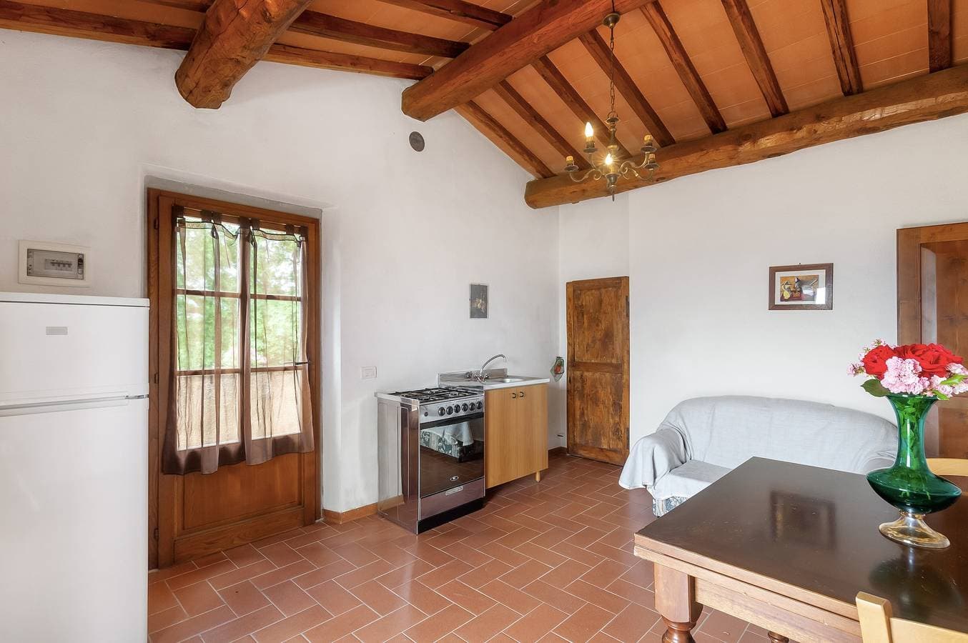 Foto 9 von 30: Ferienwohnung 'Cipressaia Bellavista' mit Gemeinschaftspool, Gemeinschaftsgarten und Wi-Fi