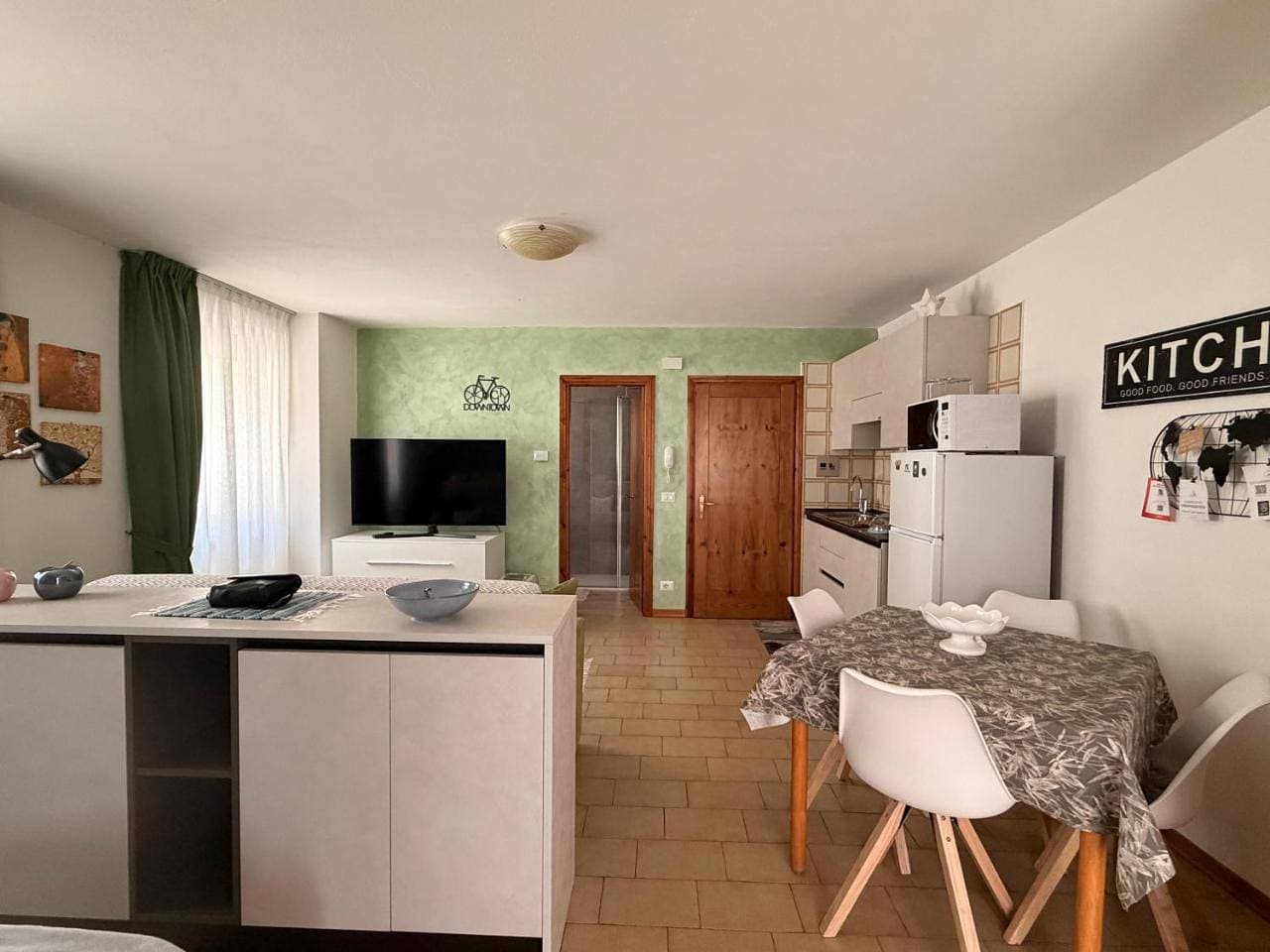 Foto 12 von 16: Studio Apartment