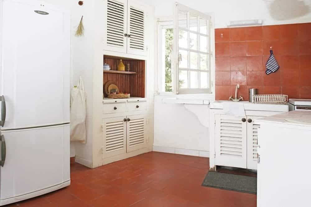 Foto 11 von 23: Sehr schöne Maisonette-Wohnung, Terrasse und Panoramablick in einem mittelalterlichen Dorf