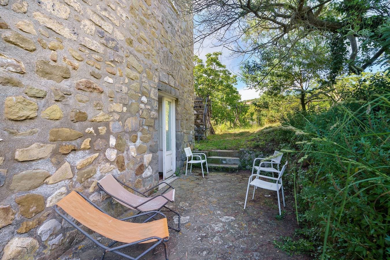 Foto 13 von 15: Le Tore – Volta Erdgeschosszimmer mit Terrasse & Gemeinschaftsgarten, WLAN