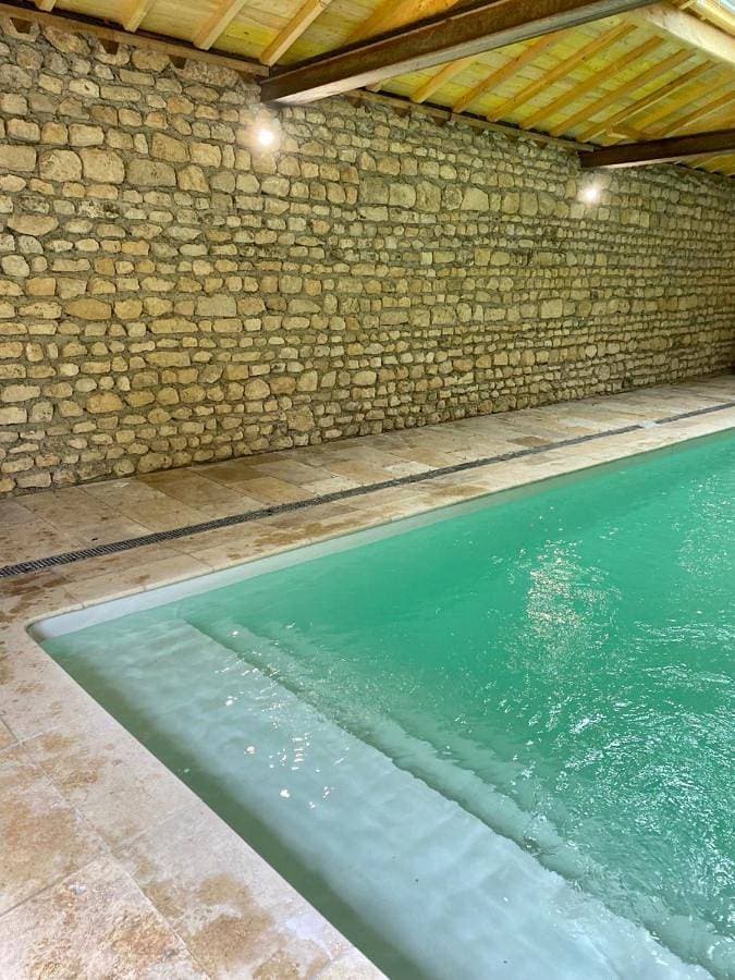 Foto 4 von 61: Seven-Bedroom House