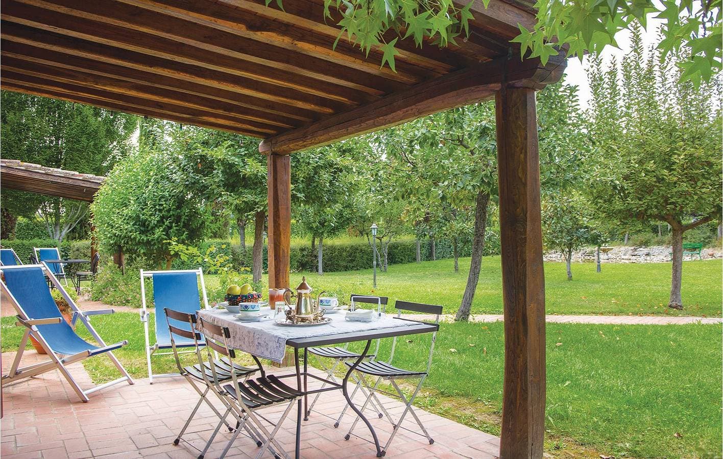Foto 5 von 19: Appartement am Pool mit Parkplatz und Kochnische