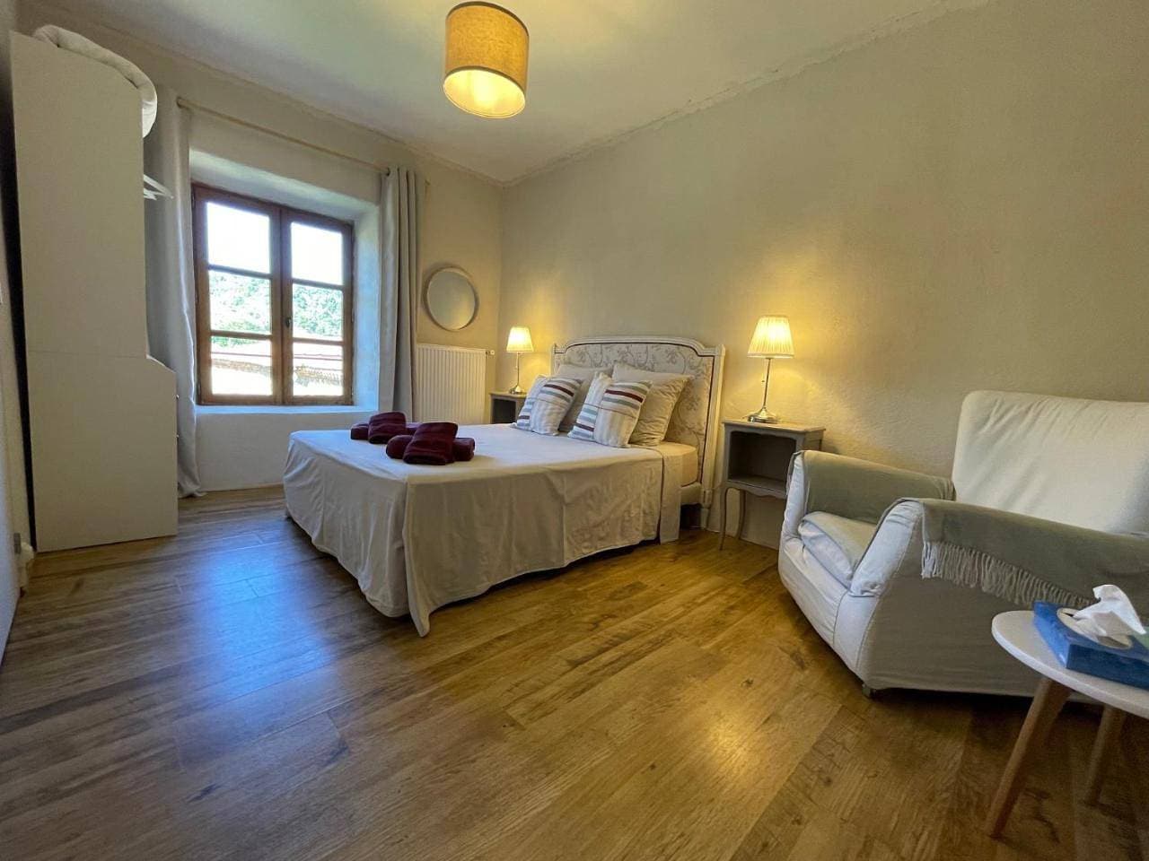 Foto 7 von 13: Double Room with Private Bathroom
