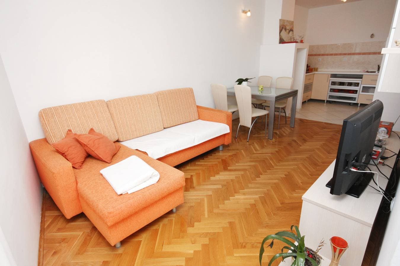 Foto 9 von 22: 1-Zimmer-Ferienwohnung mit Balkon und Meerblick Omis A-6073-a