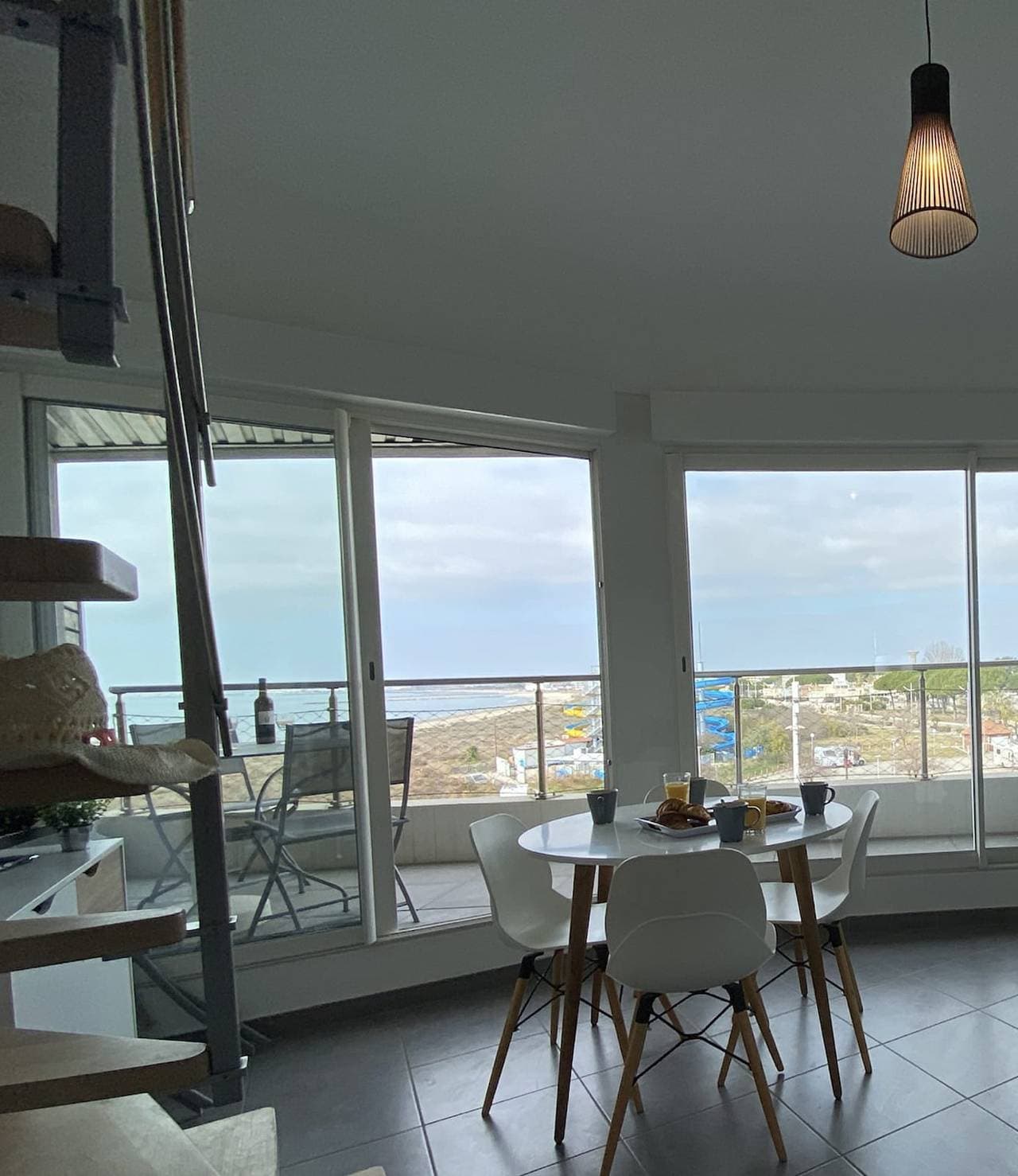 Foto 7 von 28: Duplex vue mer avec accès plage – Le Grau-du-Roi