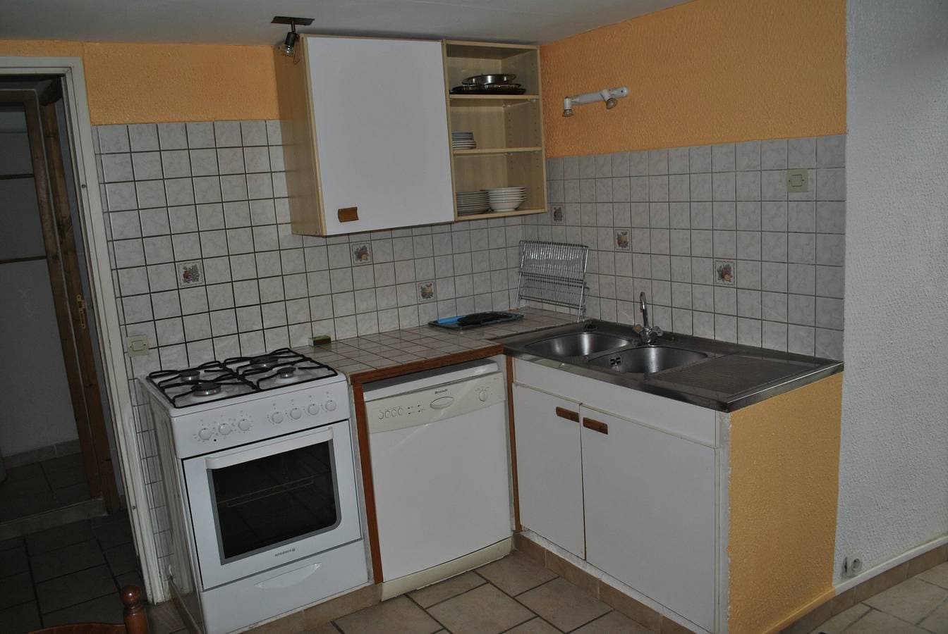 Foto 8 von 15: Gîte „Le Vignou“ in Ste-Enimie: Bergblick, private Terrasse & WLAN