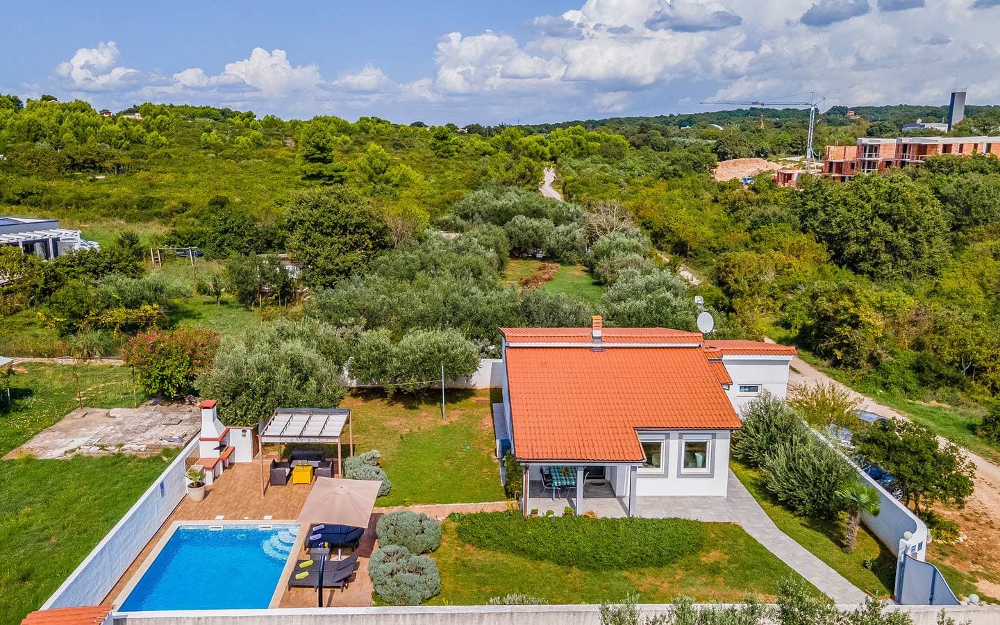 Foto 11 von 84: Villa für 4 Personen mit Pool