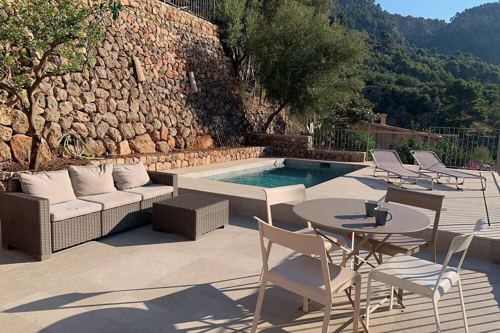 Ca'n Tiana A Fabulous Ferienhaus, mit traumhaftem Bergblick 1