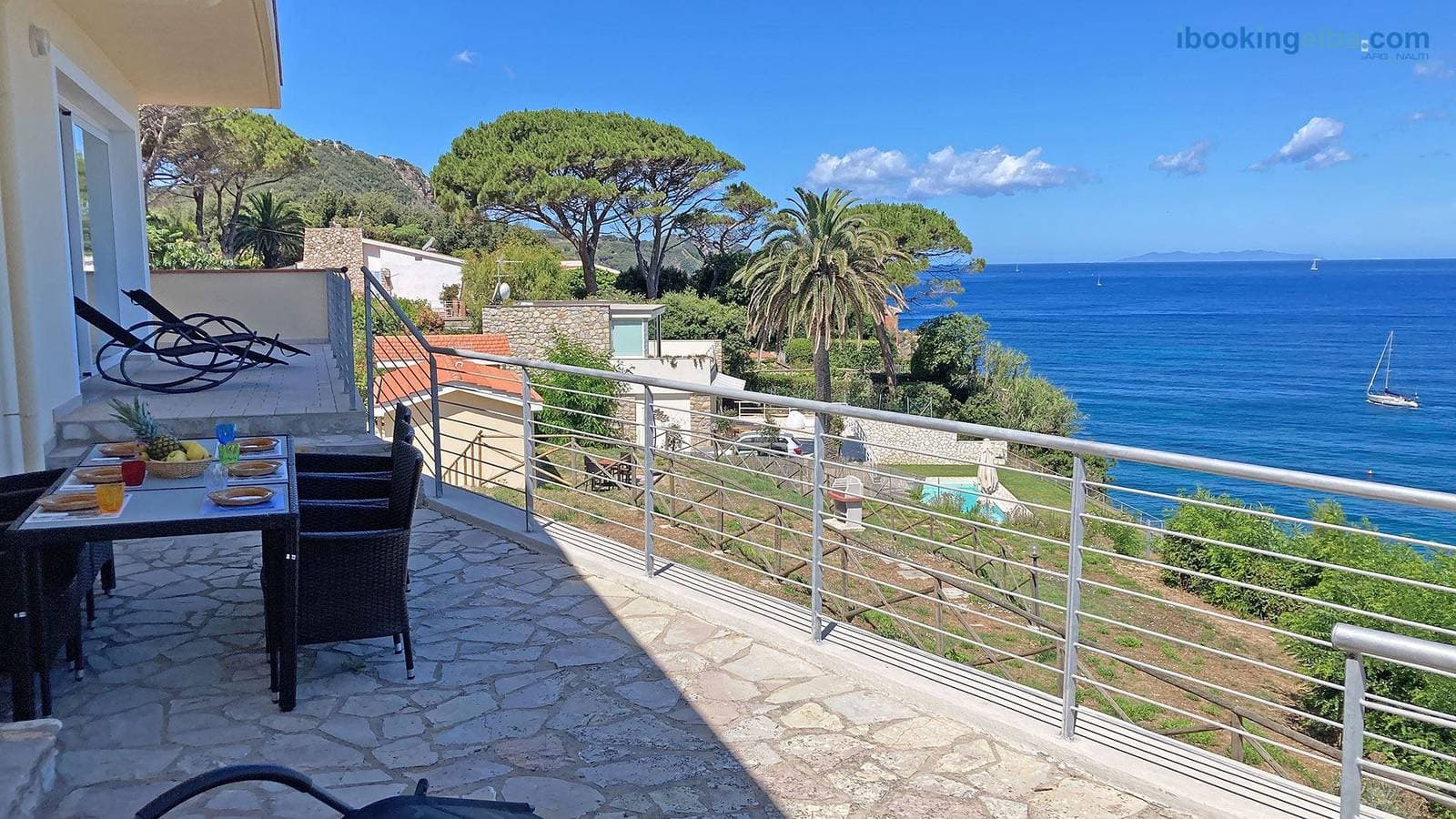 Foto 5 von 51: Villa für 8 Personen mit Garten